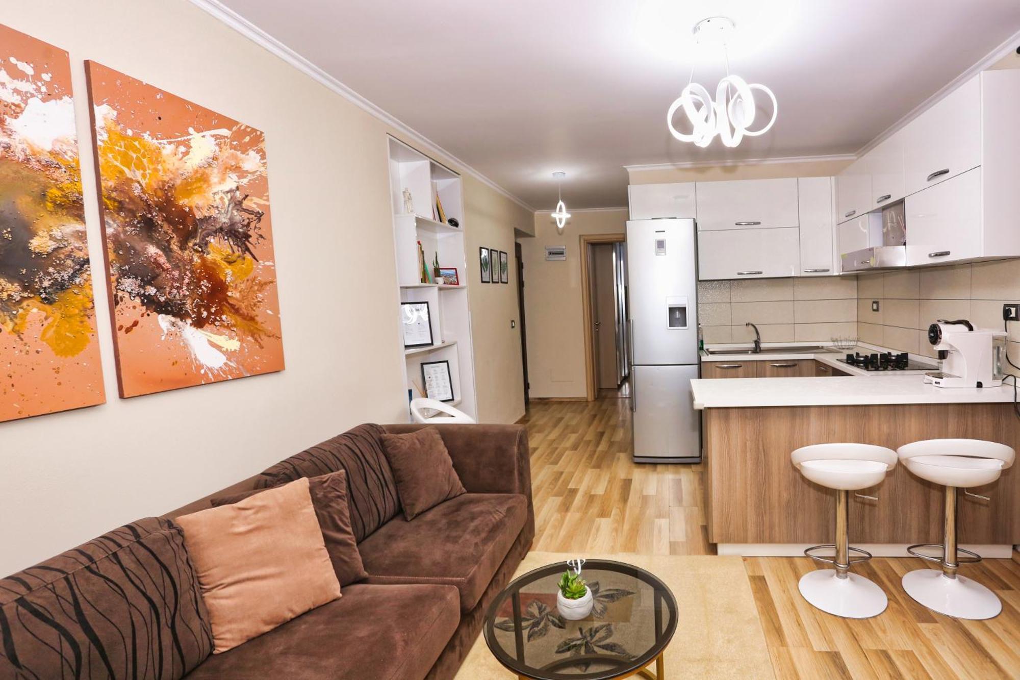 R&B City Center Apartment Tiranë Luaran gambar