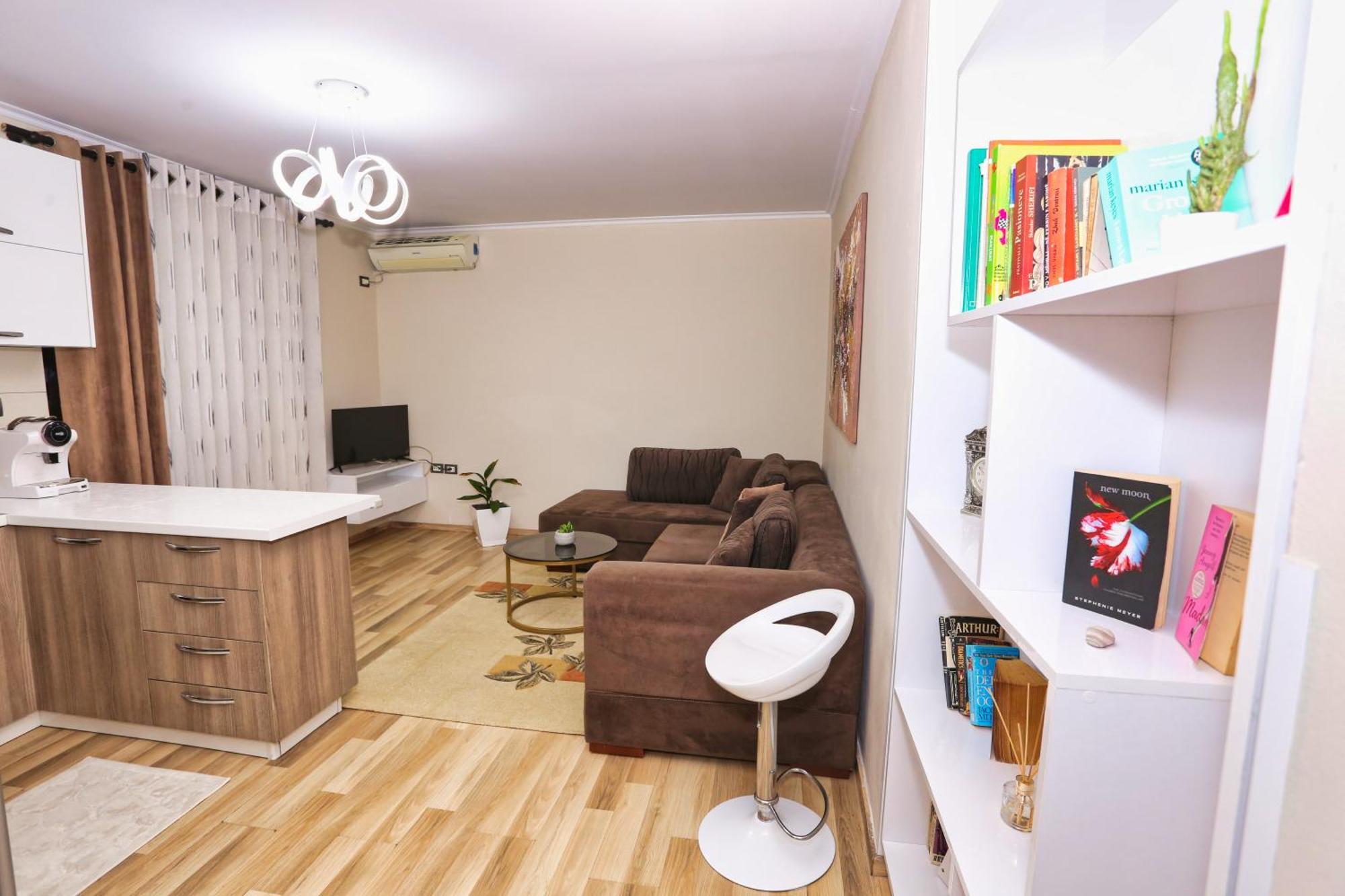 R&B City Center Apartment Tiranë Luaran gambar