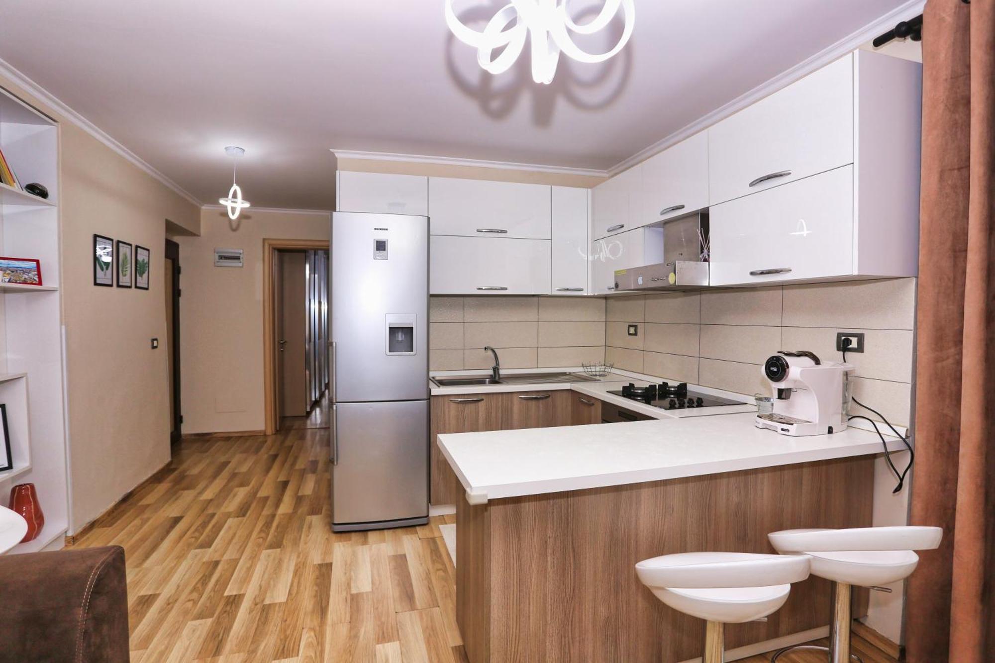 R&B City Center Apartment Tiranë Luaran gambar