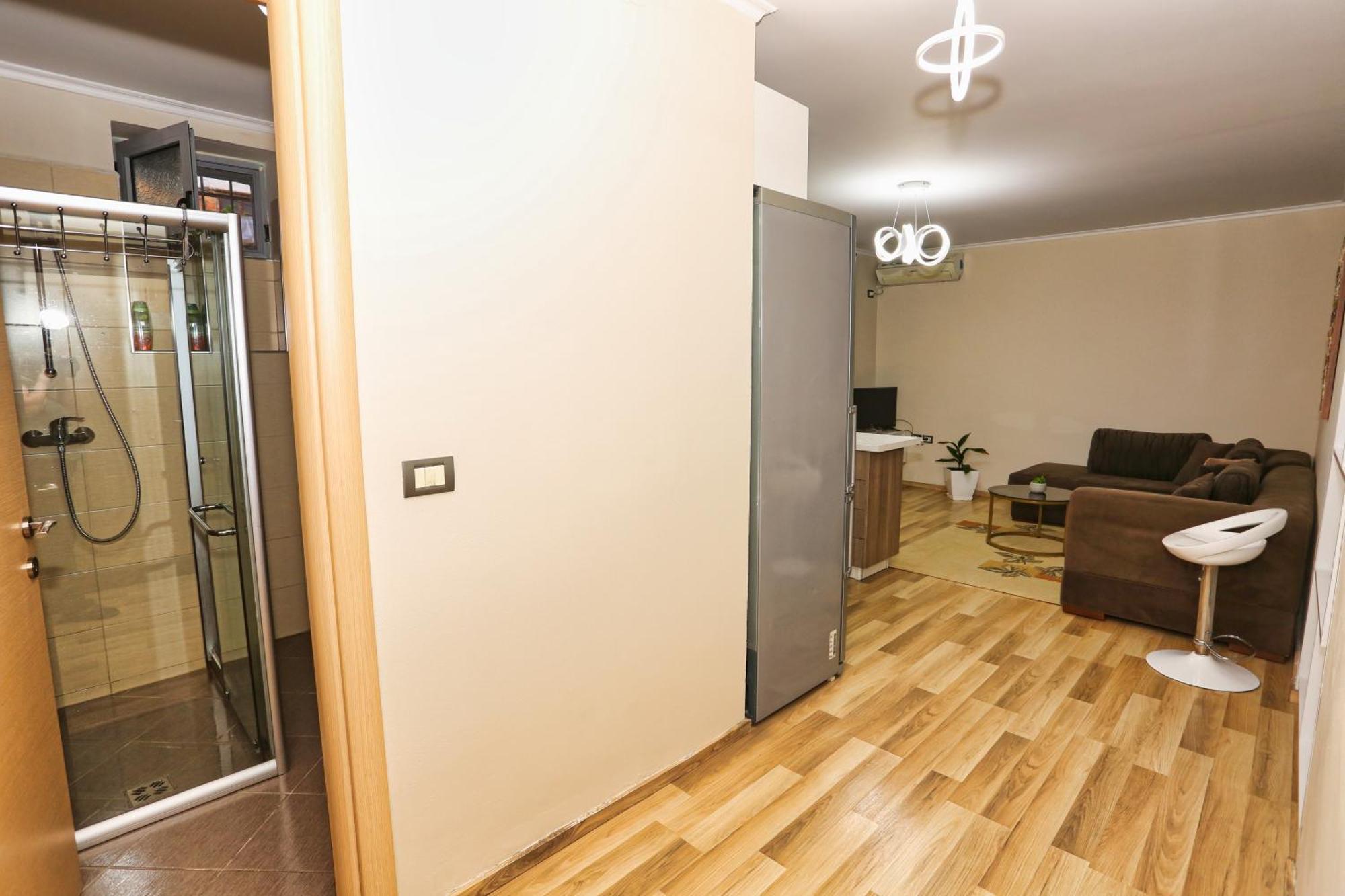 R&B City Center Apartment Tiranë Luaran gambar
