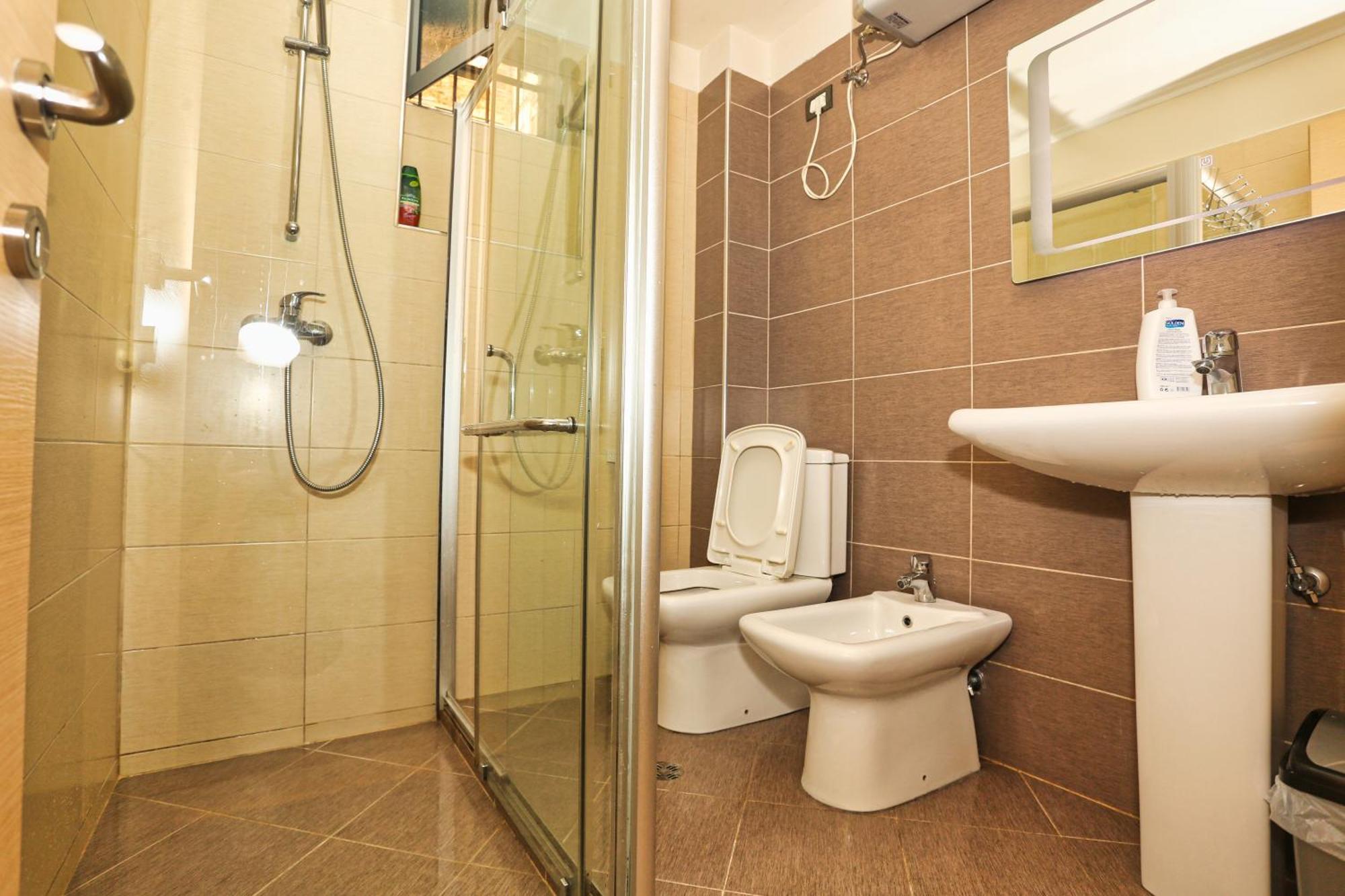 R&B City Center Apartment Tiranë Luaran gambar